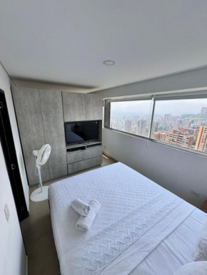 Suite Moderna y de lujo con la mejor vista a la ciudad - Poblado Medellín